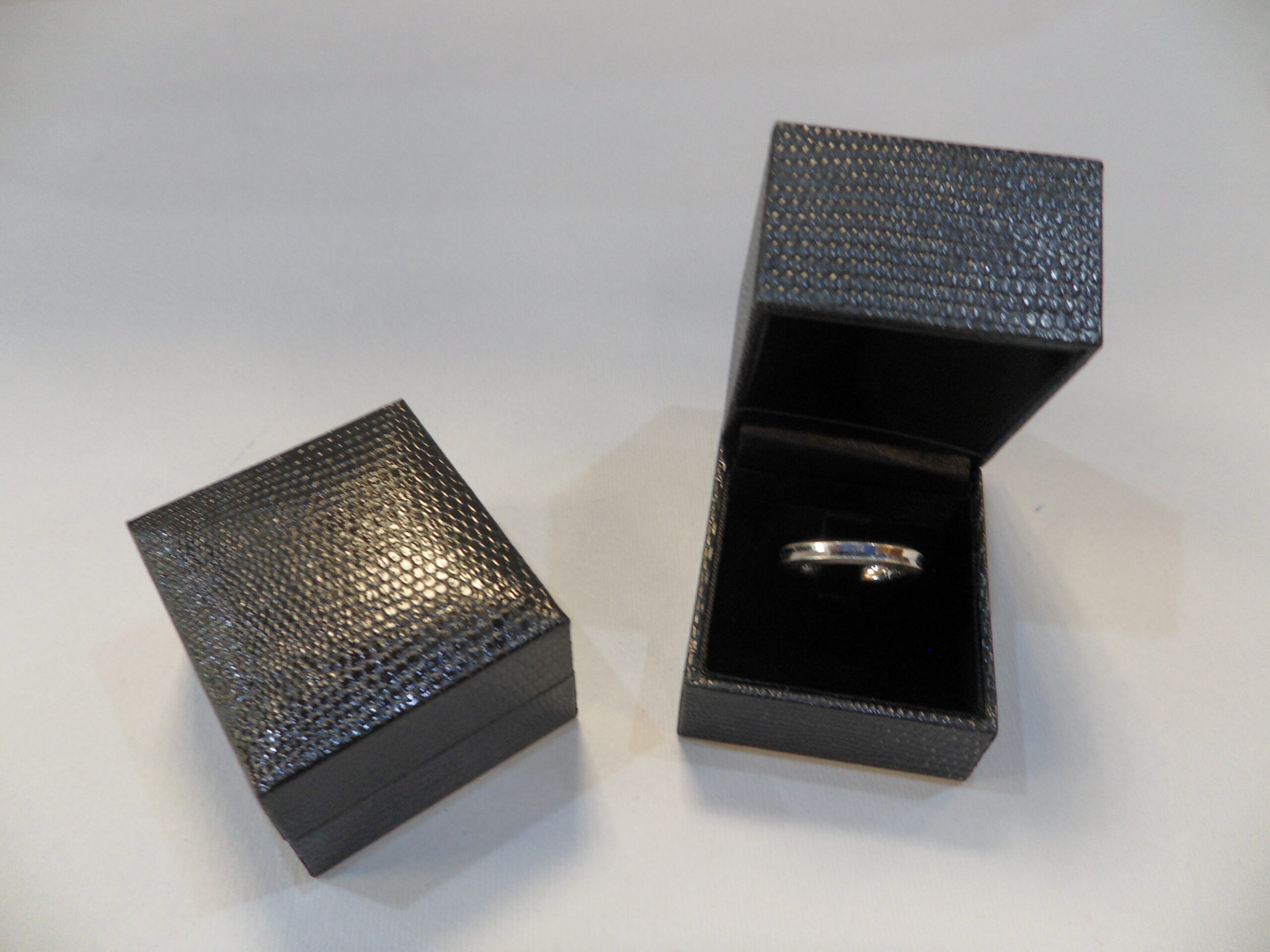 NEOCLASSICA ASTUCCIO ANELLO PICCOLO