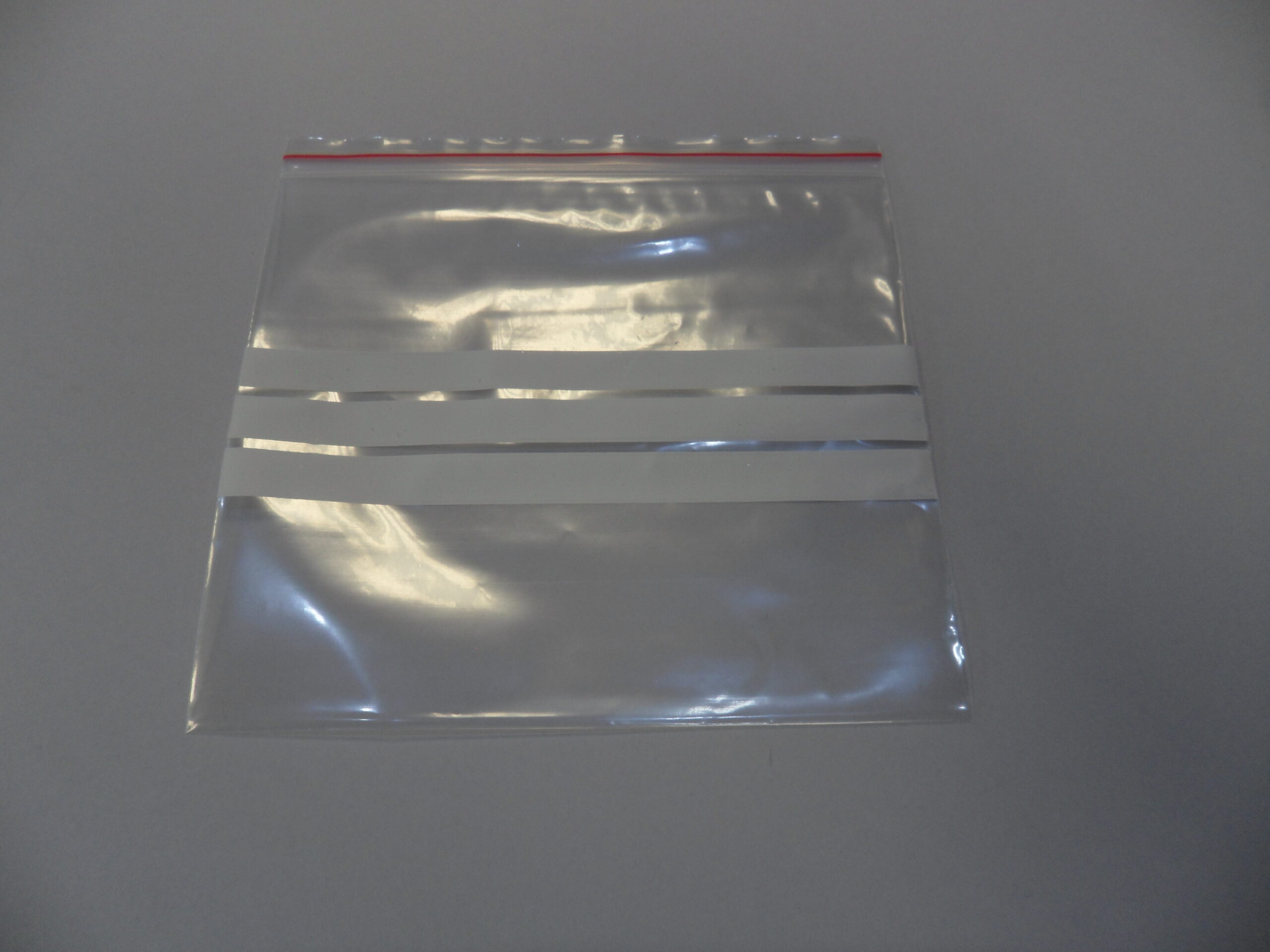 BUSTINA IN PLASTICA CON CHIUSURA 7