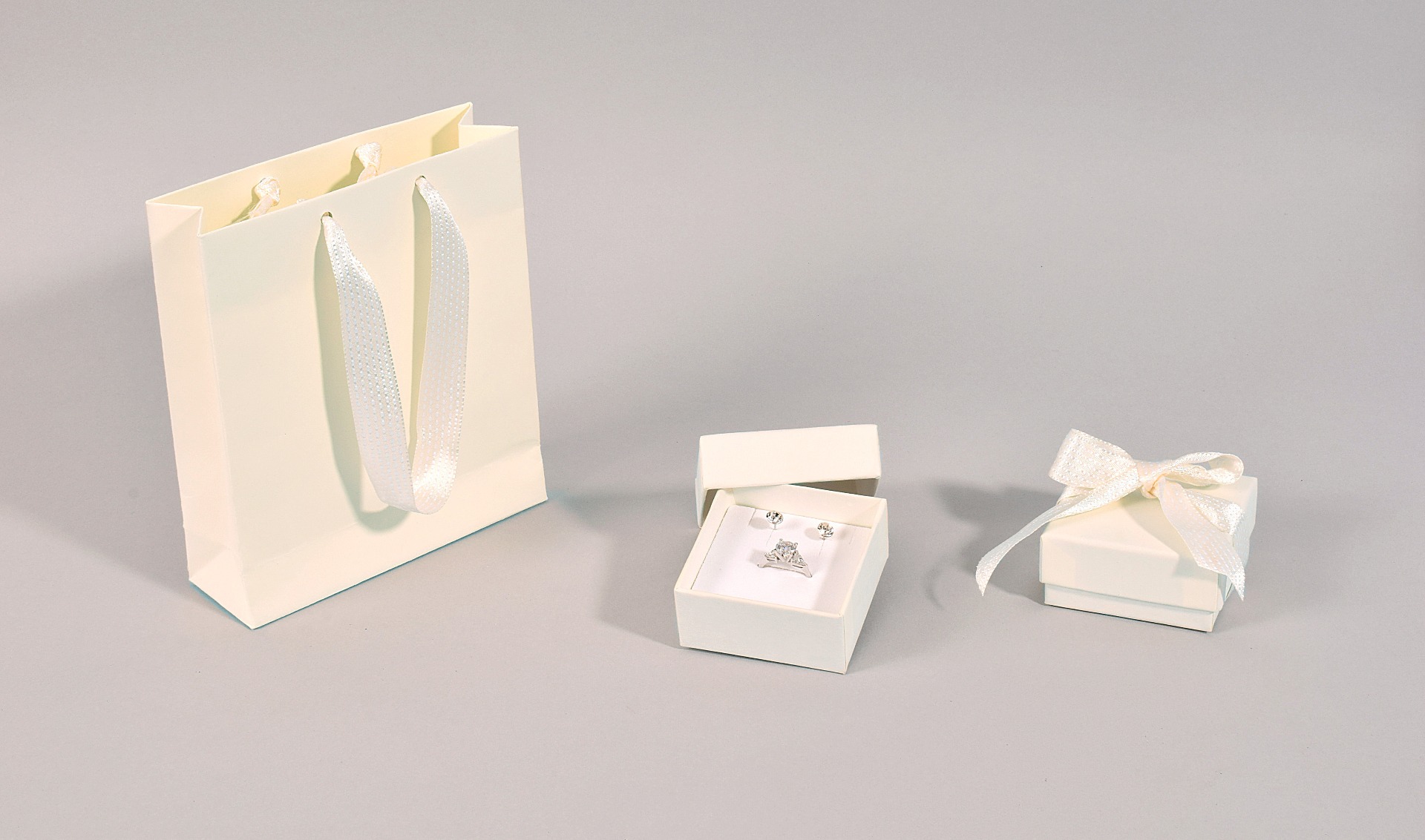 CANDY AVORIO ASTUCCIO ANELLO+BUSTA-0