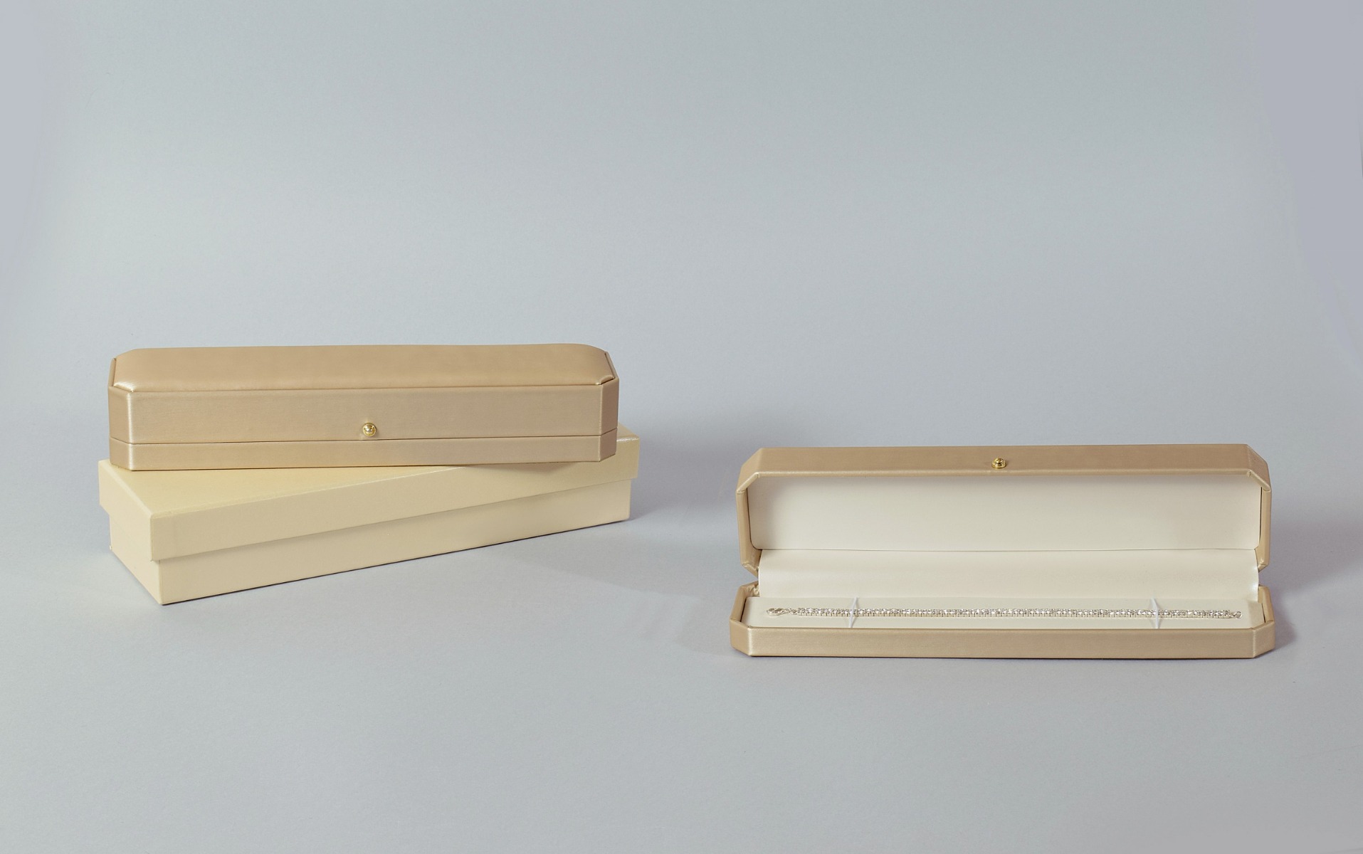 LAURA ASTUCCIO BRACCIALE STESO-0