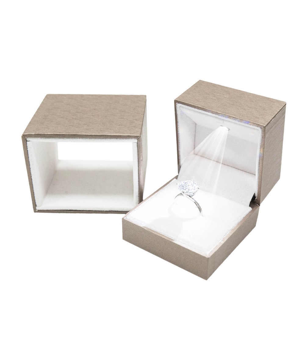 ASTUCCIO LUCE CASSETTO ANELLO-0 ASTUCCIO LUCE CASSETTO ANELLO-0